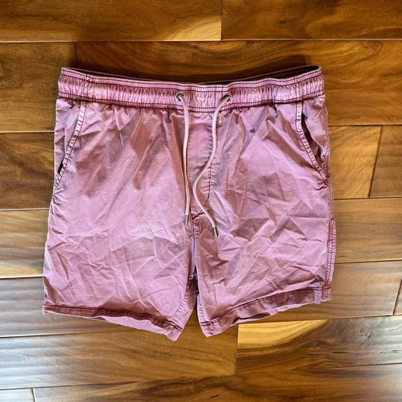 American Eagle Vintage Wash Red Shorts size Small - Picture 1 of 3